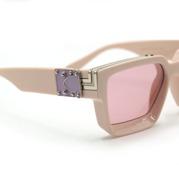 Invictus Pink - Image 3