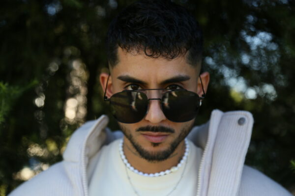 Luxury Black - Image 5