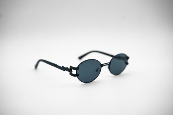 McQueen Black - Image 3