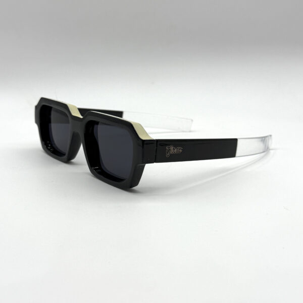 Mytho Black