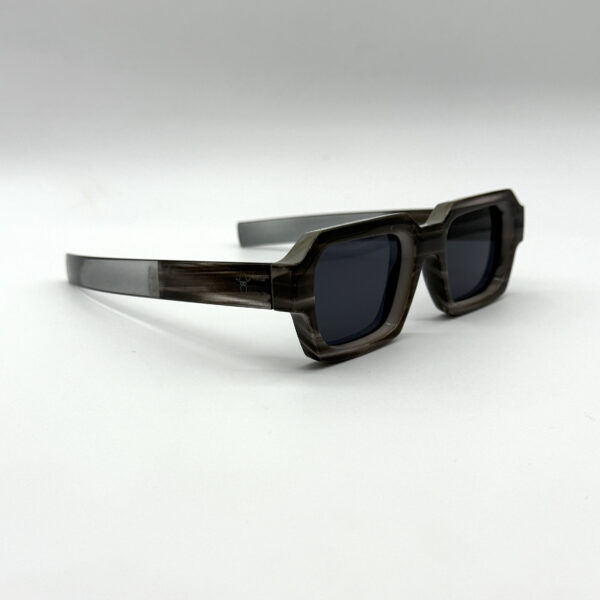 Mytho Gray - Image 3